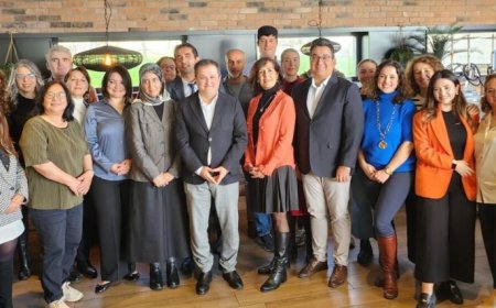 Hollanda'da Lise Sınavlarında Türkçeye Yeşil Işık, Derslere Hâlâ Kırmızı Işık