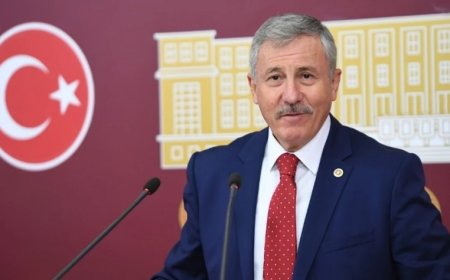Selçuk Özdağ’dan Sığınmacı Politikalarına Sert Eleştiri: Bu Bir Demografik Dönüşüm Planıdır
