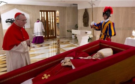 Gerçek Bir Din Adamı: Papalığın Mirası Dünyaya Örnek Oldu