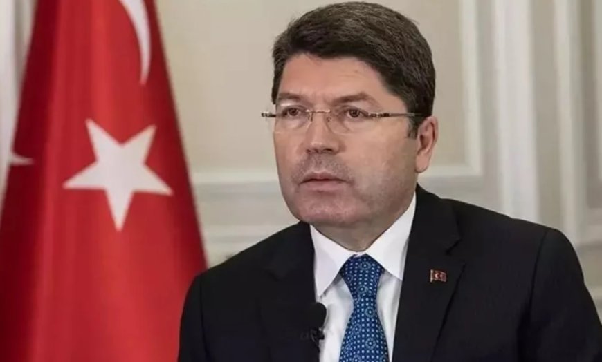 Adalet Bakanı Yılmaz Tunç Türk Milleti ile eğleniyor mu?