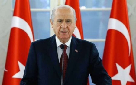 Dr. Devlet Bahçeli’nin 1986’daki Sağda Birleşme: Niçin ve Nasıl? Makalesi Yeniden Tartışılıyor