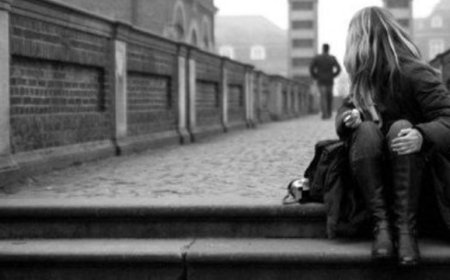 Terk Edilme Korkusu İlişkileri Neden Sabote Ediyor?