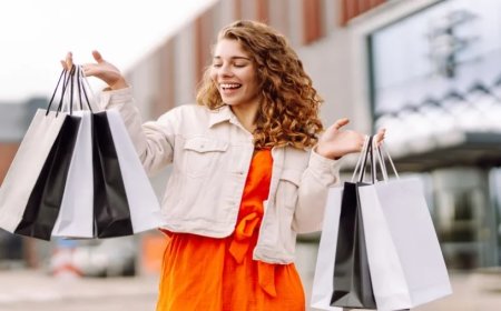 Rüyada Alışveriş Yapmak Ne Anlama Gelir? Kazanç, Uyarı ve Bolluk İşareti