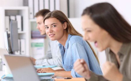 Bu İşaretleri Görüyorsan, Hemen Uzaklaş! Carl Jung’un Gölgesinde Toksik İnsanlar