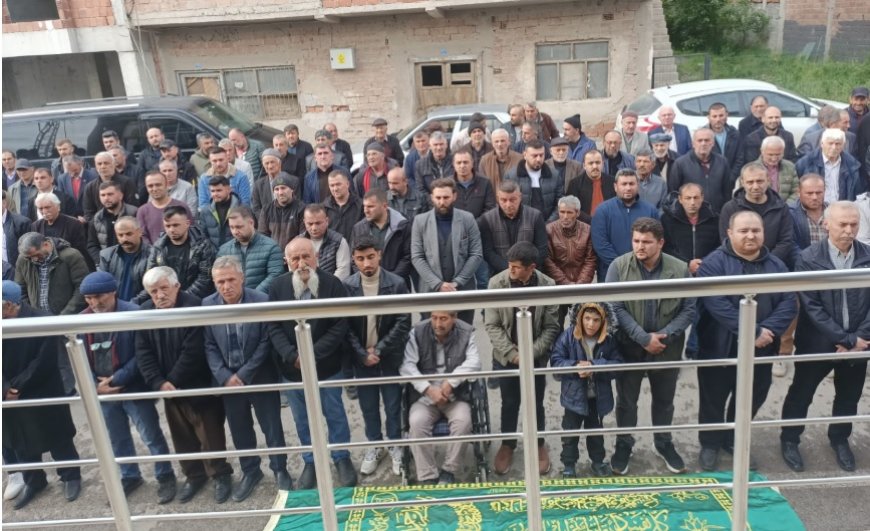 Uluköy’de  Bir Devir Kapanıyor, Zeynep Arabacı 92  Yaşında Hayatını Kaybetti