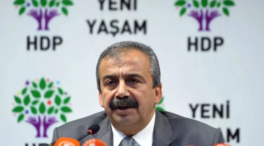 Sırrı Süreyya Önder yaşamını yitirdi