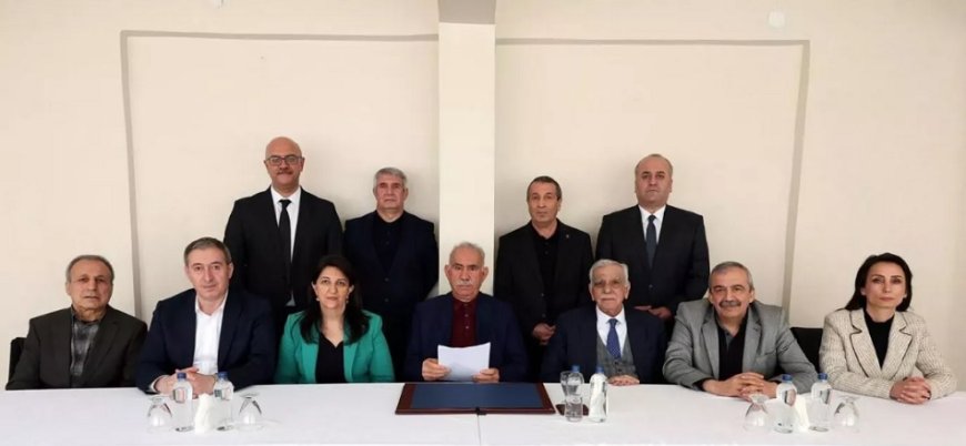 Öcalan’ın Çağrısı ve Kongre Kararları Sonrası Demokratik Siyaset Tartışması