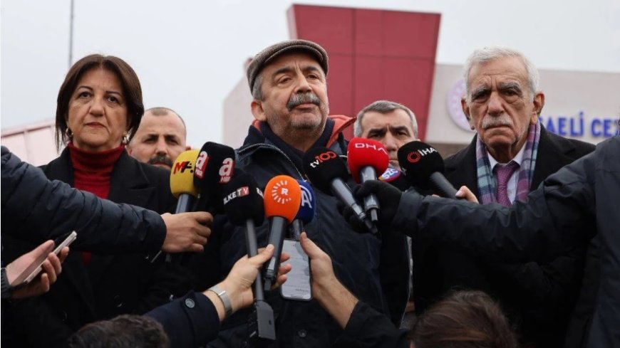 PKK bildirisine AKP kulislerinden temkinli yorum: Geçmişe gönderme, bugüne dair talep yok