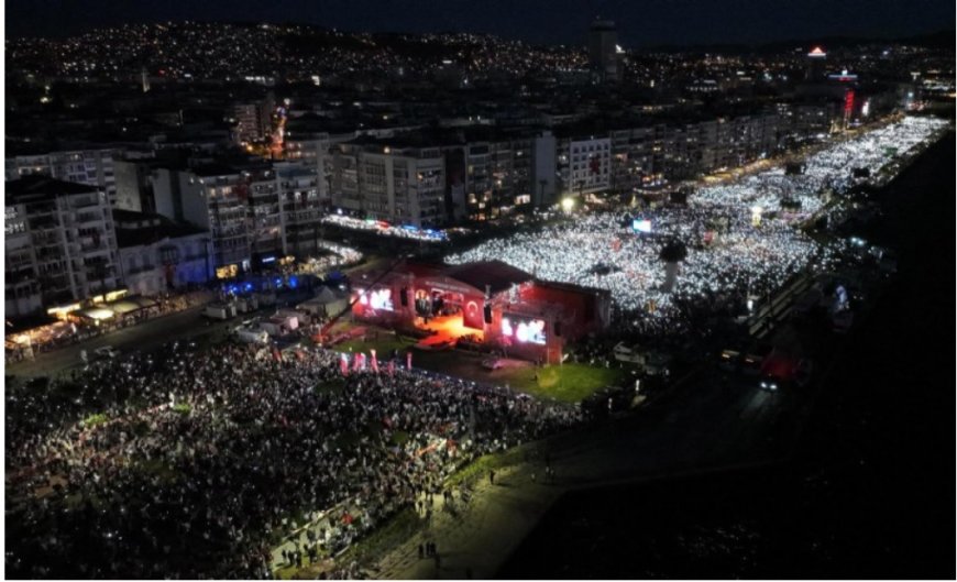 Tarihi Mitingin Adresi Gündoğdu: CHP'den İmamoğlu’na İzmir’den Güçlü Destek Mesajı