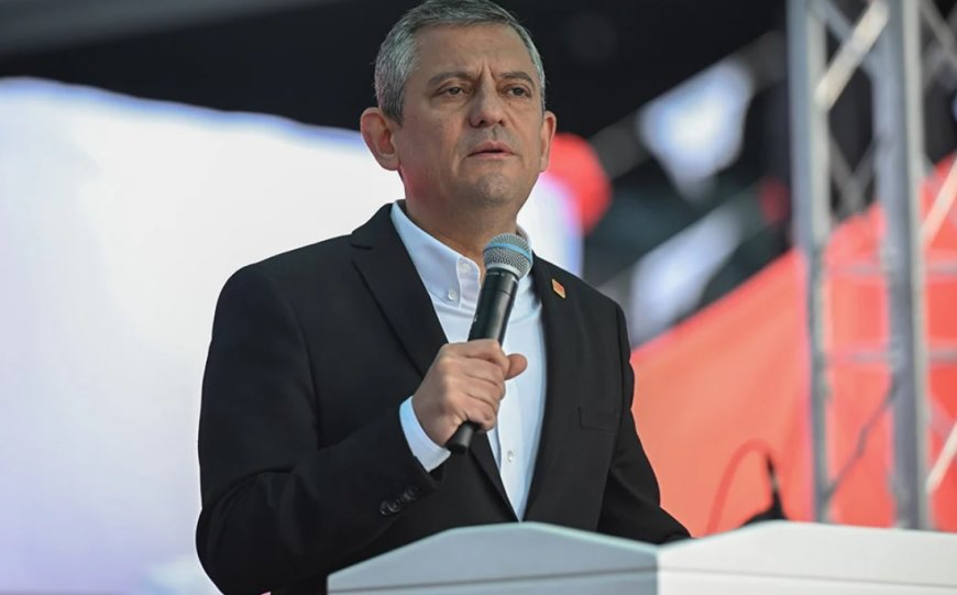 Özgür Özel'den Erdoğan'a sert sözler: Küresel lider değil, yerel bir otokratsın