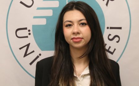 Yapay Zekâyla Sınava Hazırlanmak Mümkün mü? Öğrenciler Akıllı Teknolojiyle Fark Yaratıyor