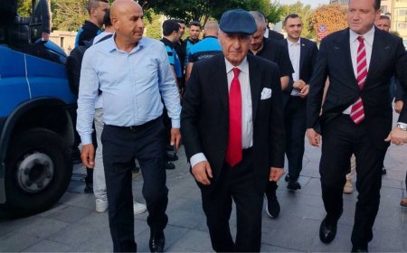 Barış Yarkadaş’ın Fethullah Gülen İddiası Siyaseti Karıştırdı