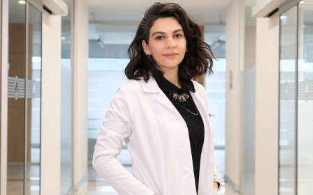 Diş Eti Sorunları Kadınları Farklı Yaşam Evrelerinde Tehdit Ediyor