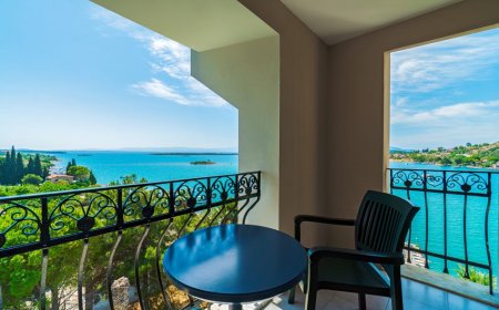 Sibyl Hotel Erythrai Rezervasyon İptali Krizi Mahkemeye Taşındı