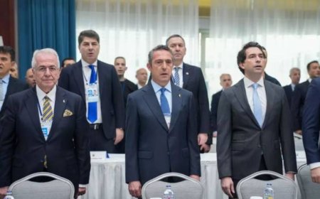 Fenerbahçe’de kritik istifa: Başkanvekili Erol Bilecik görevi bıraktı