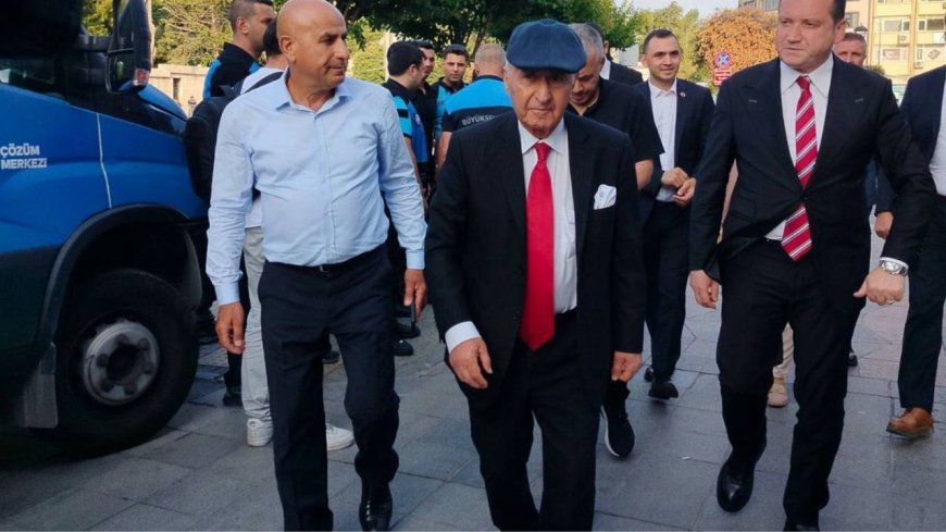 Barış Yarkadaş’ın Fethullah Gülen İddiası Siyaseti Karıştırdı