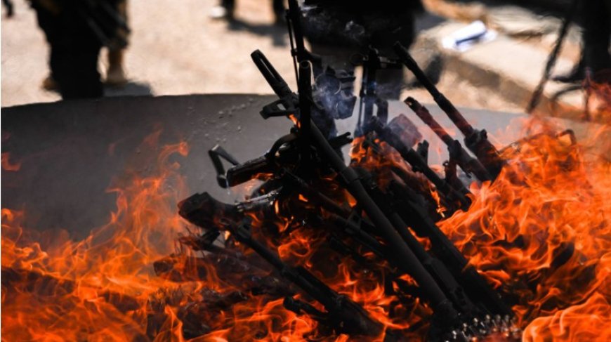 Barış Anneleri’nin gözyaşları: Casene’de silahlara veda, tarihe tanıklık