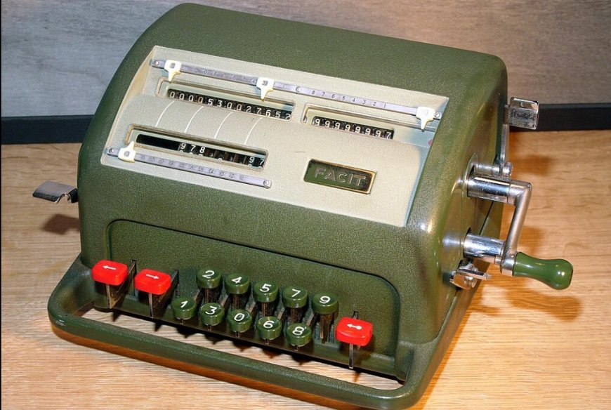 Hesap Makinesinden Yapay Zekâya: Zihnimizi Biz mi Tembelleştiriyoruz?