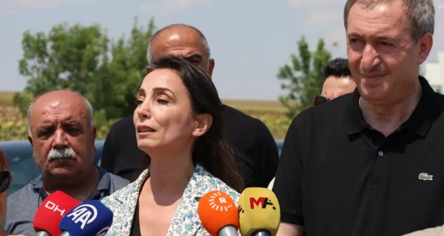 DEM Parti Liderlerinden Demirtaş’a Cezaevi Ziyareti: Barış Süreci İçin Serbest Kalmalı
