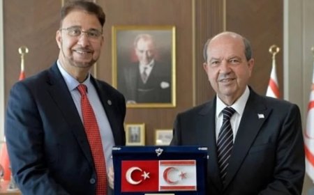 İngiliz Siyasetçinin KKTC Ziyareti Londra’da Tartışma Yarattı