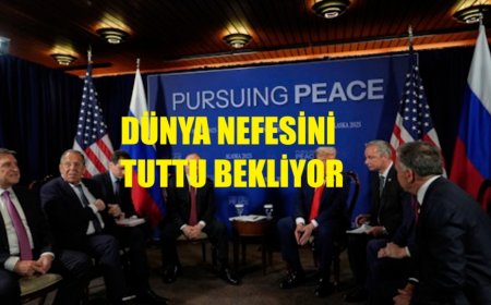 Trump ve Putin Alaska’da Tarihi Zirvede Buluştu