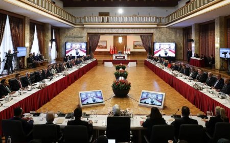 Komisyonda şehit aileleri dinlendi: Kurşun sıkmış terör örgütü üyeleri cezalarını çekmelidir; kandırılmış, silah almamış olanlar topluma kazandırılabilir