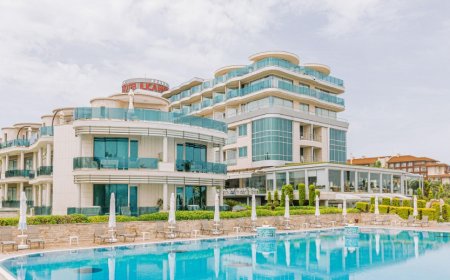 Holiday Nightmare at Çeşme's Ilıca Hotel: Guests Allege Mass Infection Led to Hospitalizations