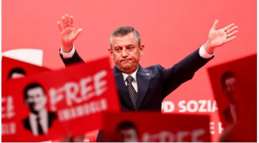 CHP Yönetimi  Açılım Komisyonu Kararıyla Hedefte: Taban ve Medyadan Sert Eleştiriler