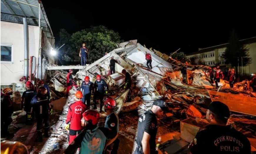 Balıkesir Sındırgı Depreminde 16 Bina Yıkıldı: 1 Ölü, 29 Yaralı