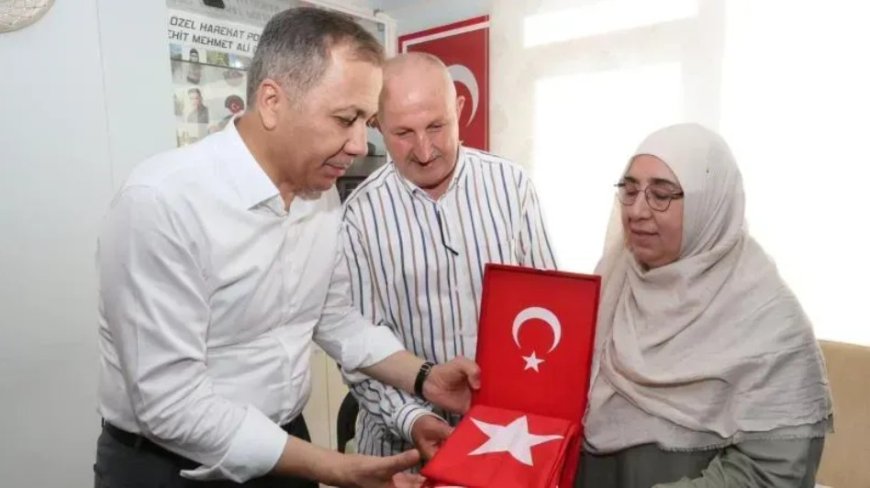 Bakan Yerlikaya'dan Şehit PÖH Mehmet Ali Doğan'ın Ailesine Anlamlı Ziyaret:  Minnet Borçluyuz