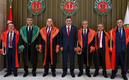 Türkiye’de Hukukun Kriz Noktası: Yargıya Güven Neden Dipte?