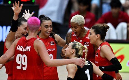 A Milli Kadın Voleybol Takımı tarihte ilk kez finalde