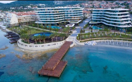 Çeşme’de otel–rezidans tartışması büyüyor: Kent Konseyi’nden plan değişikliğine sert itiraz