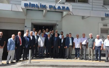 MHP İzmir İl Başkanı Veysel Şahin’den esnafa ziyaret: Ulaşımda  deftere girme endişesi masada