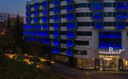Renaissance İzmir Otel’den geniş kapsamlı işe alım: Farklı departmanlara genel başvuru açıldı