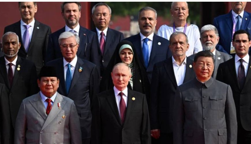 Çin’deki askerî geçit törenine Türkiye’den ilk bakan düzeyi katılım: Fidan ve Bayraktar protokolde