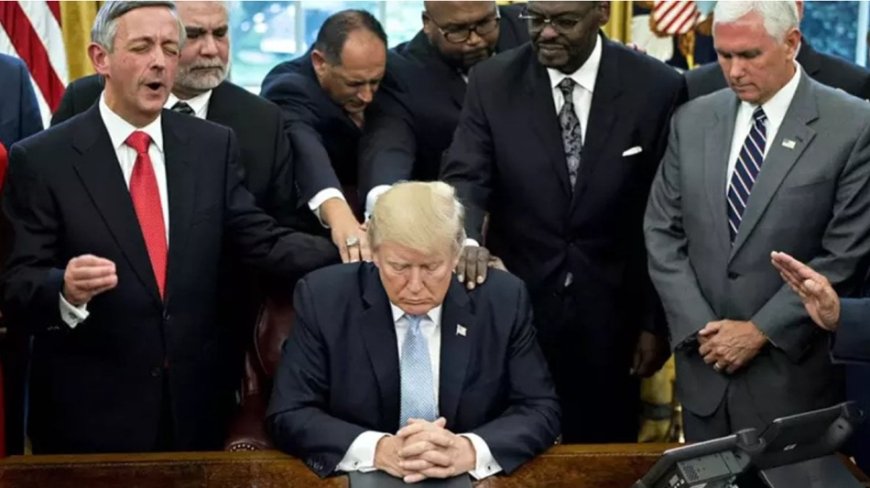 Trump'tan Tartışma Yaratan Kampanya: Cennete Gitmek İçin 15 Dolar Bağış İstedi