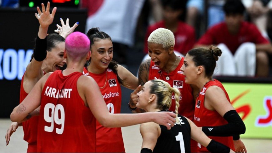 A Milli Kadın Voleybol Takımı tarihte ilk kez finalde