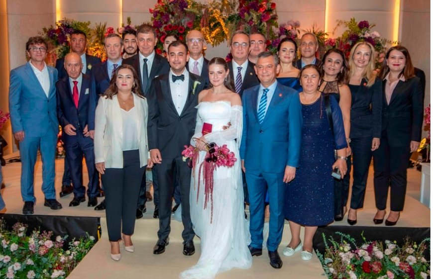CHP lideri Özgür Özel, Tugay ailesinin düğününde nikah şahidi oldu