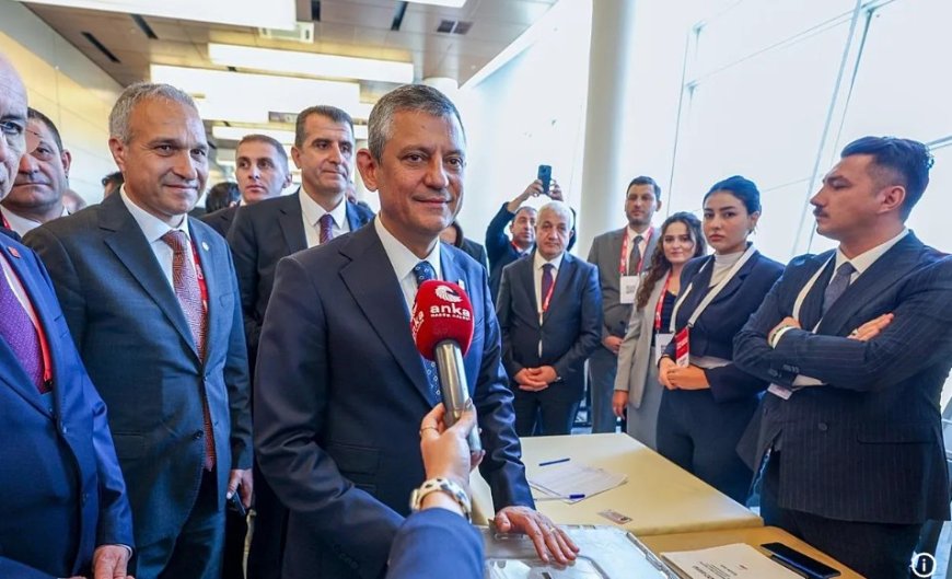 CHP’de güven tazeleme: Özgür Özel olağanüstü kurultayda yeniden genel başkan