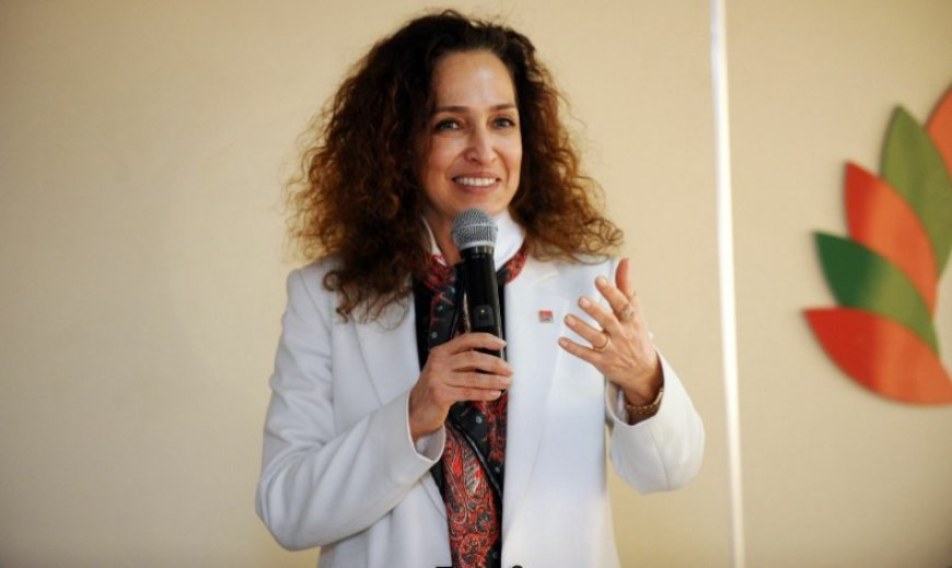 Karşıyaka’da maaş krizi büyüyor: İşçiler ‘süresiz’ iş bıraktı