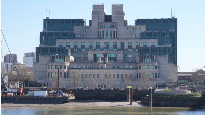 MI6’da veda konuşması:  Daha açık kalarak daha gizli  olmanın yeni istihbarat doktrini