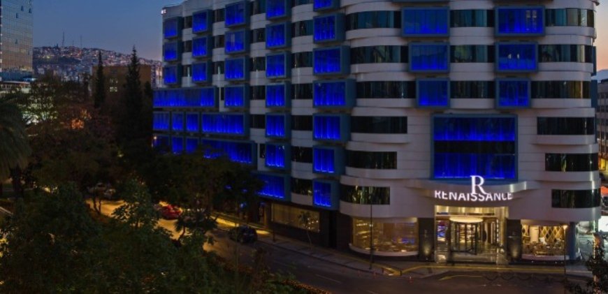 Renaissance İzmir Otel’den geniş kapsamlı işe alım: Farklı departmanlara genel başvuru açıldı