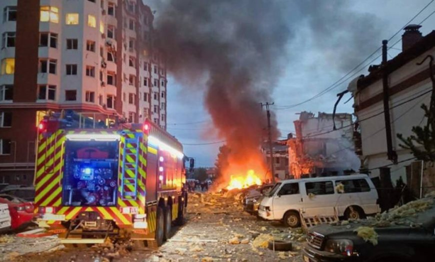 Kiev’e eşzamanlı hava saldırıları: Ukrayna “daha sert yaptırım” çağrısı yaptı