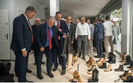 İzmir’in  ölü kent paradoksu: İzmir iş dünyasını uyandıracak reçete