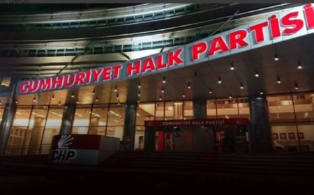 CHP İzmir kongrelerinde  merkez etkisi: Üçüncü müdahale tartışmayı büyüttü