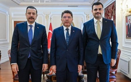 İzmir’e iki yeni adliye: Bayraklı sırtları ve Buca Tınaztepe için hazırlıklar hızlanıyor