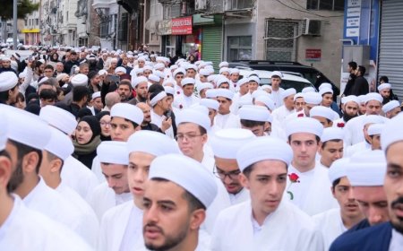 Fatih’te icazet yürüyüşü: İsmailağa cemaati 318 öğrenciyle göründü