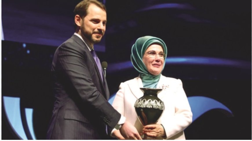AK Parti’de yeni lider anketi: Emine Erdoğan ilk sırada, Albayrak ikinci, dengeler tartışılıyor