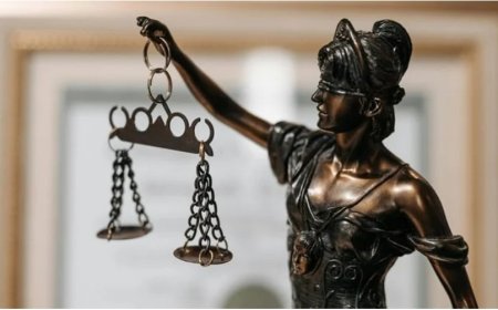 Mümtaz’er Türköne: İktidar Rekabeti Mahkeme Salonlarına Taşındı, Hukuk Yerine Siyaset